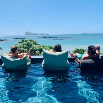 Dotty Pouf Long Chair Floatable